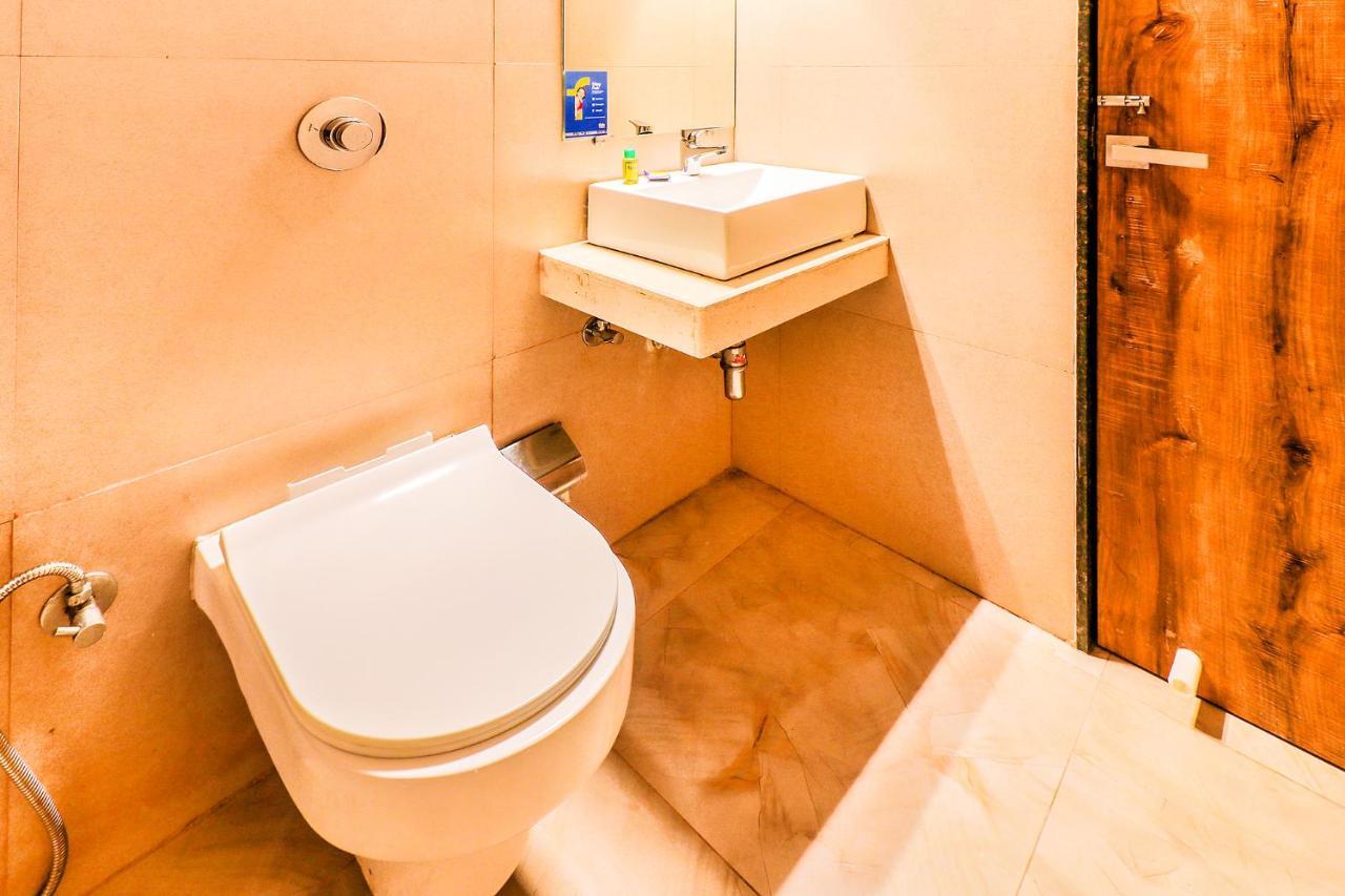 Hotel Byaris International By Bizzgrow Hotels Mumbai Exterior foto